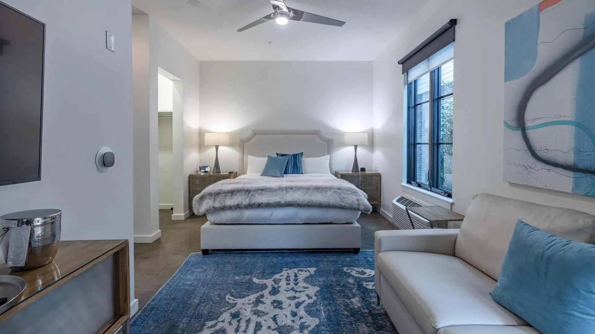 121 Hotel Floor 1 Buyout By Avantstay Entire First Floor Buyout Of 121 Hotel Sleeps 16 Nashville 0*,  USA